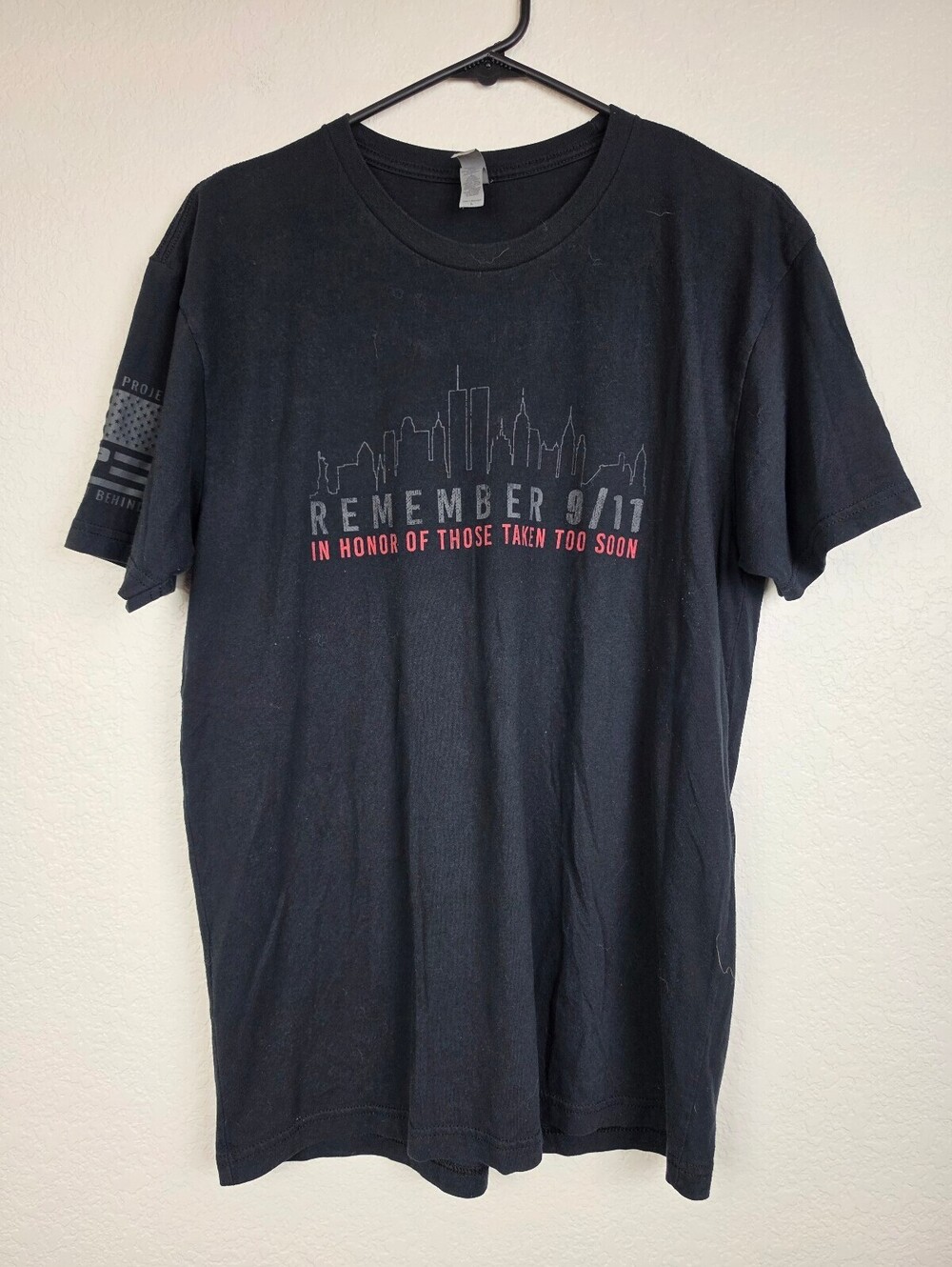 Black 9/11 Remember Never Forget Commemorative T-Shirt Large
